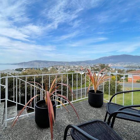 Bella Vista On Beach Hobart Eksteriør billede