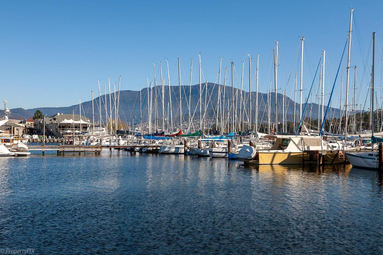 Bella Vista On Beach Hobart Eksteriør billede